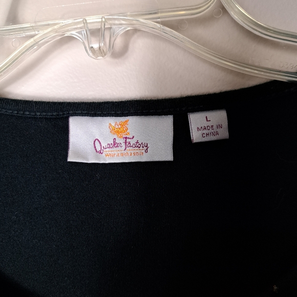 Quacker Factory Embellished Bead Embroidered Colorful Star Black Top Size Large - Picture 9 of 12